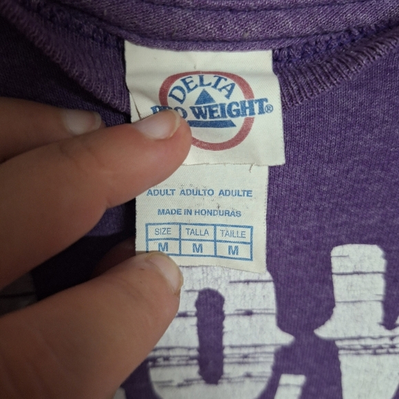 LOVE MY TRIBE PURPLE T-SHIRT SIZE MEDIUM - Picture 2 of 2